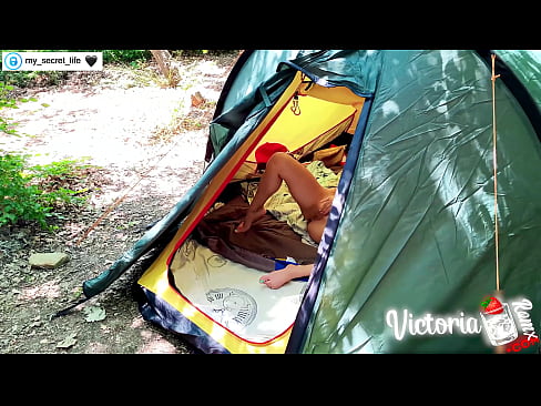 ❤️ ຖ່າຍໃນກ້ອງຖ່າຍຮູບ Passionate jerk off Stranger in a tent ມີເພດສຳພັນ ຢູ່ຄອມ lo.milfnut-net.ru ❤