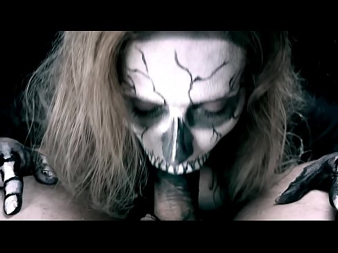 ❤️ ສາວ Demon ດູດ cock ກັບປາກສີດໍາຂອງນາງແລະກືນ cum. ມີເພດສຳພັນ ຢູ່ຄອມ lo.milfnut-net.ru ❤